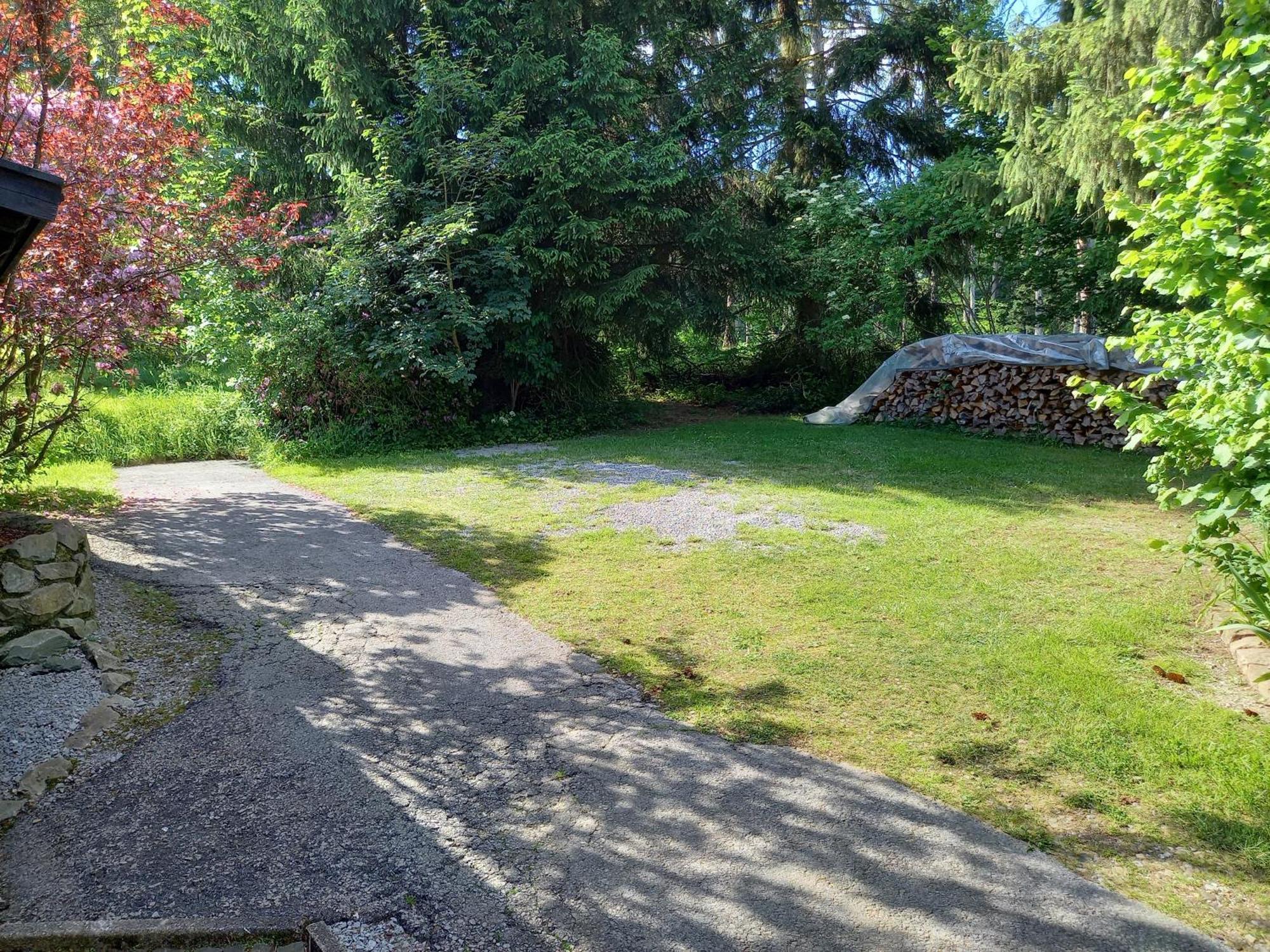 Explorer'S Lodge & Camping Helminghausen Esterno foto